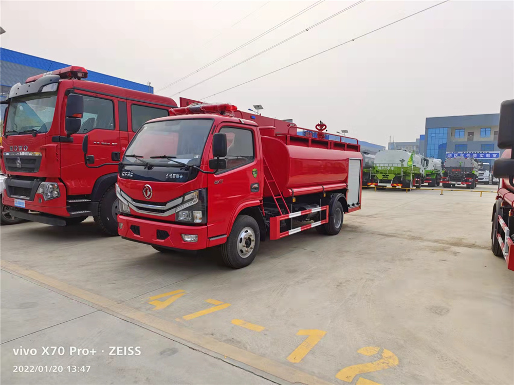 东风福瑞卡消防洒水车5吨图片2
