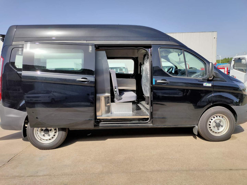 福特新全顺殡葬服务车(汽油)图片2