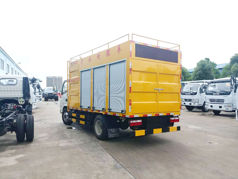 东风大多利卡污水净化车图片3