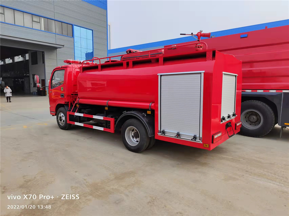 庆铃五十铃消防洒水车7吨图片2